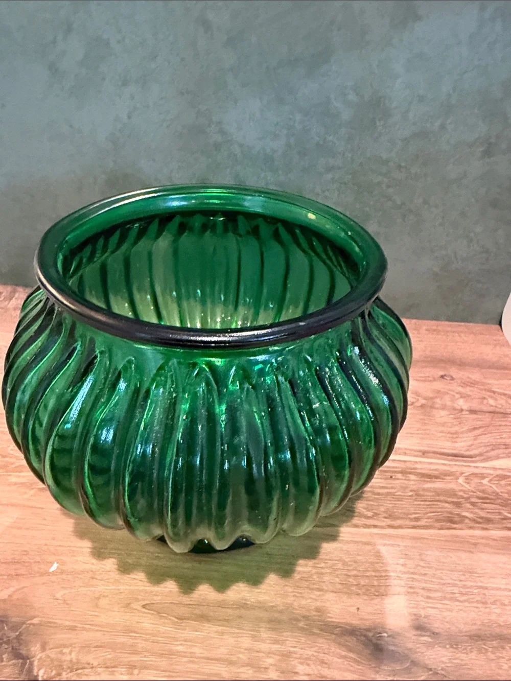 E O Brody Green Ribbed Glass Decorative Vase